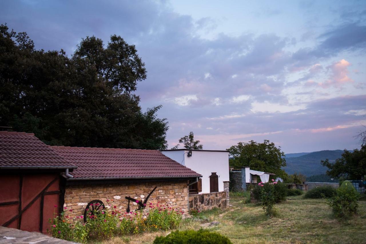 Къща За Гости "Жълтицата" Kostenkovtsi Exterior foto