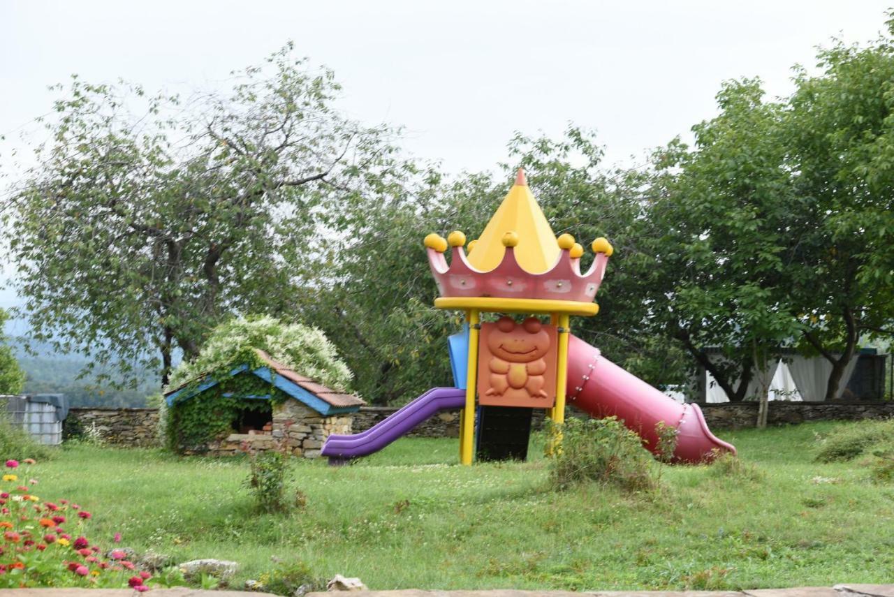 Къща За Гости "Жълтицата" Kostenkovtsi Exterior foto